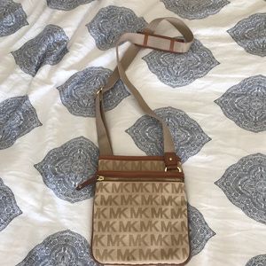 Michael Kors Crossbody